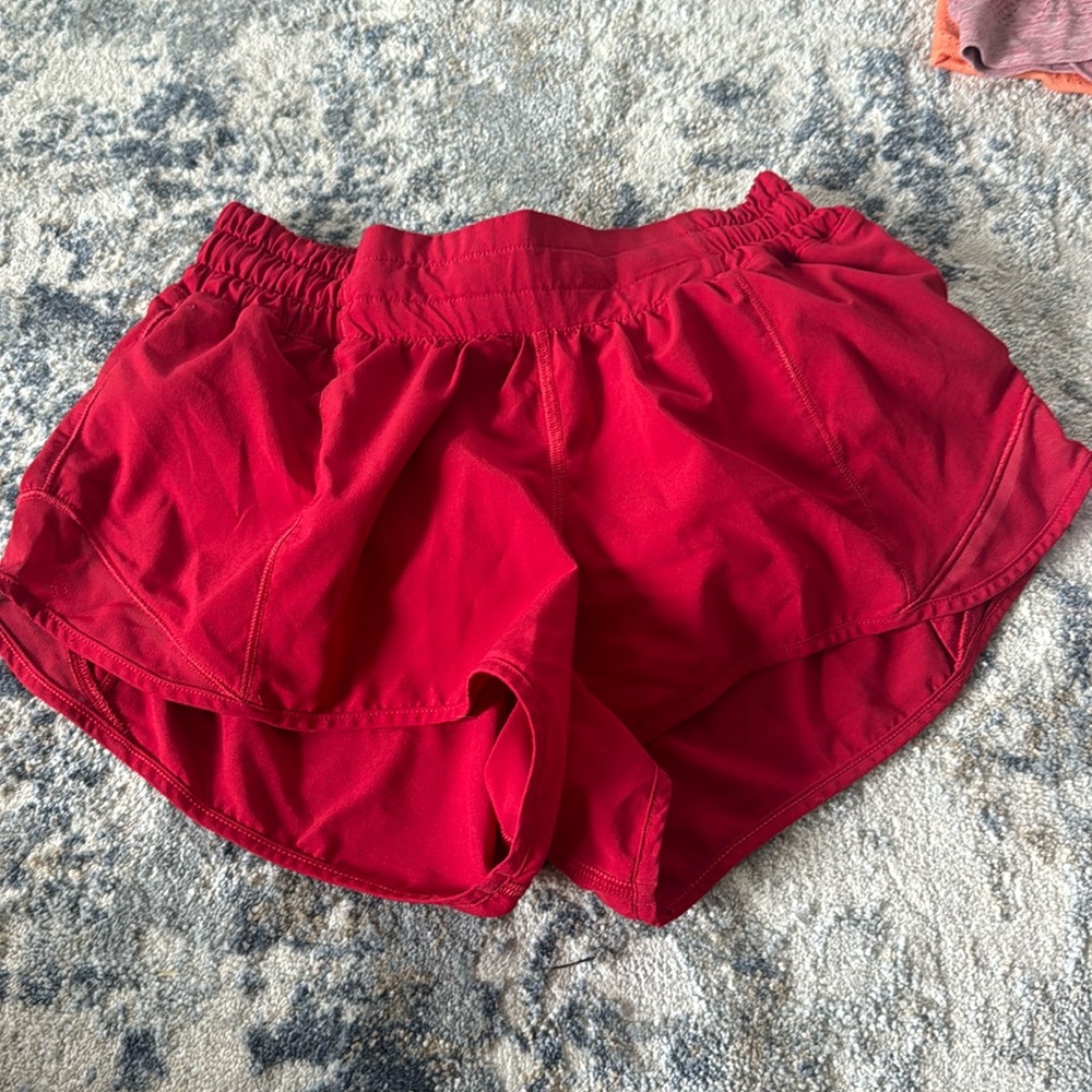 Lululemon hotty hot shorts